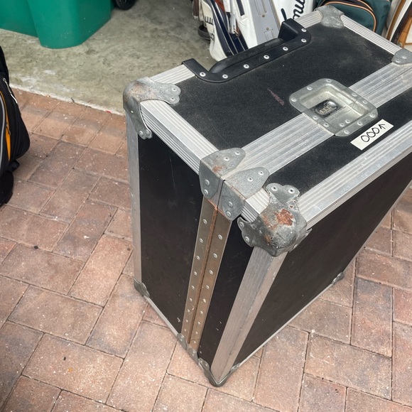 Gear Case Infocus For Projectors.
With internal protection foam and wheels . - Picture 3 of 13